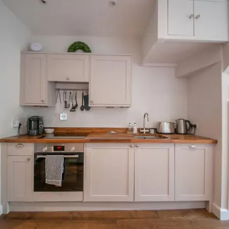 Cotswold Luxury Coach House - Ideal For Couples, W/ Ev Charging Andoversford Exterior photo