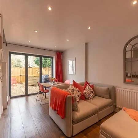Cotswold Luxury Coach House - Ideal For Couples, W/ Ev Charging Andoversford Exterior photo